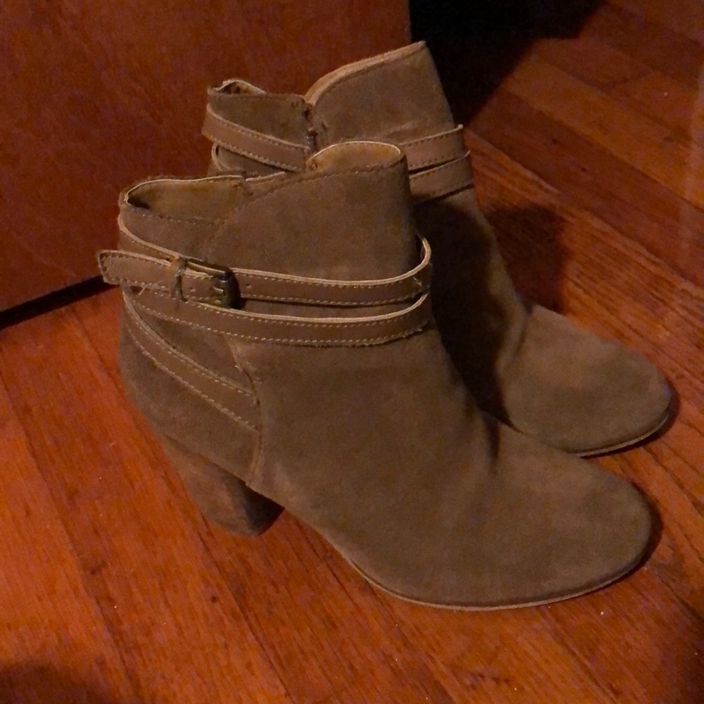 BP Leather booties 5.5
